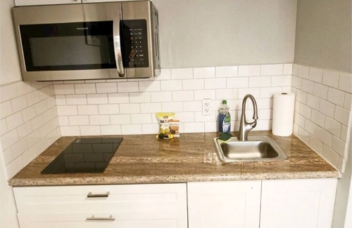 El Paso Apartment | Studio with Murphy Bed 11 min walking to Ft. Blissn n