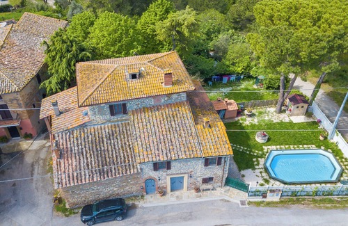 Panicale Apartment | Studio With Pool And Garden, Panicale, Italy
