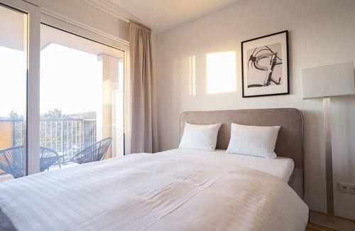 Favoriten Apartment | Studio with terrace - 15 Min to Center