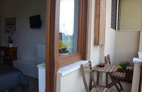 Monti Apartment | STUDIO WITH VIEW NEAR THE COLOSSEUM
