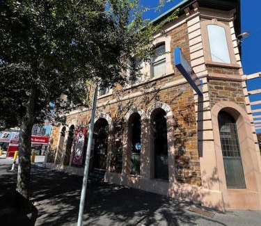 Adelaide Central Business District Apartment | Studio410/247 gouger st Ex hotel Rm at City