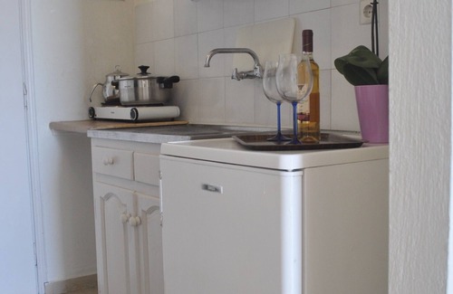 Dafnata Apartment | Studios ionian view, quiet location with sea view from all studios, large pool!
