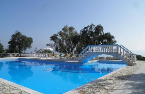 Dafnata Apartment | Studios ionian view, quiet location with sea view from all studios, large pool!