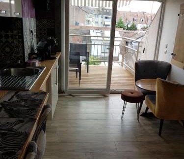 Cronenbourg Est Apartment | Studios KRY