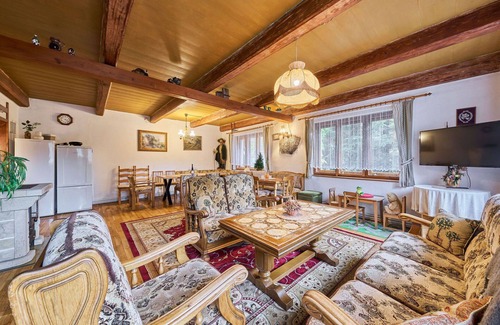 Lanov Villa | Stunning private villa for 12 people with private pool, WIFI, TV, terrace and parking