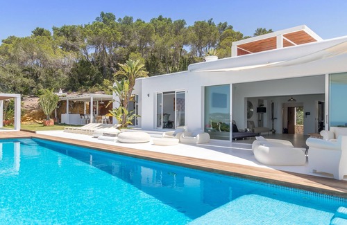 Sant Josep de sa Talaia Villa | STUNNING PRIVATE VILLA101 - Breathtaking Sea & Sunset Views in Large Grounds