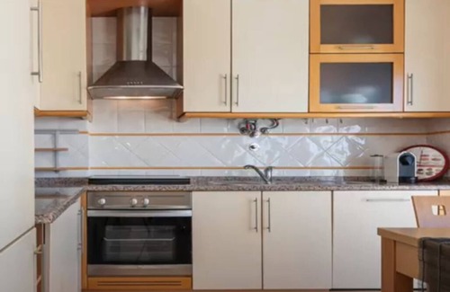 Armacao de Pera Apartment | Stunning 1 bedroom apartment with AC, balcony and WiFi in sunny Armação de Pêra
