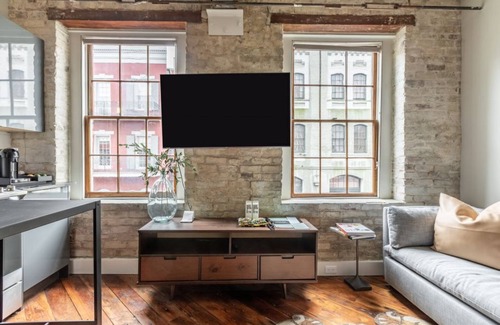 Arts/Warehouse District Hotel | Stunning 1BR Condo near Jackson Square