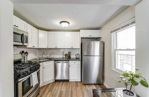 Bloomfield Apartment | Stunning 3 Bed Unit Bloomfield