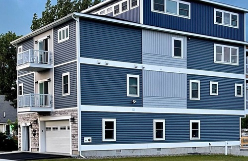 Sylvan Beach House | Stunning 3-Story Lakehouse in Sylvan Beach, Sleeps 10, WiFi & Walk to the Beach!