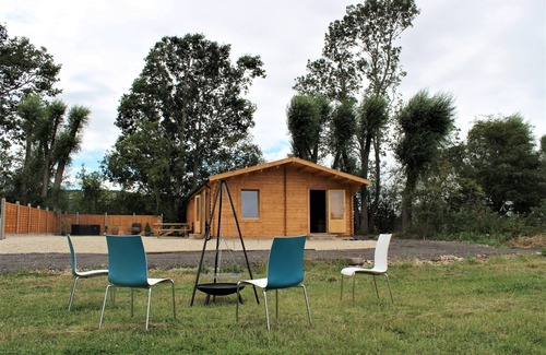 Ashton Under Hill Cabin | Stunning 5-Bed Cabin in Ashton Under Hill