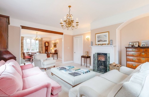 West Challow House | Stunning 5 bed Old Vicarage in West Challow, Oxfordshire (with stable/paddock)