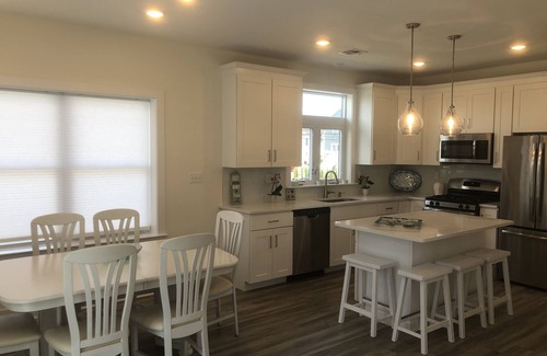 Lavallette House | Stunning 5 Bedroom, 3 Bath w/Fabulous Decks and Views (1/2 block from the beach)