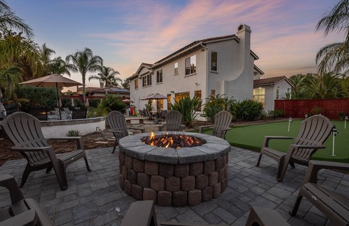 Kit Carson House | Stunning 5BR Resort w/Game Room, Pool & Hot Tub!
