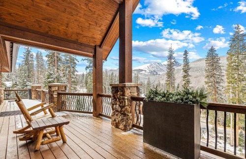Blue River House | Stunning 6BR Lodge w Beautiful Mt Quandary Views
