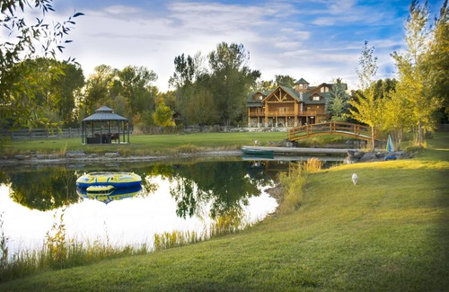 Rigby Cabin | Stunning and Spacious LaBelle Lake Retreat