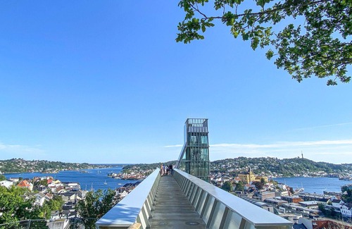 Arendal Apartment | Stunning apartment in Arendal with WiFi
