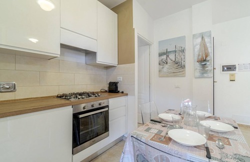 Recco Apartment | Stunning apartment in Recco with WiFi