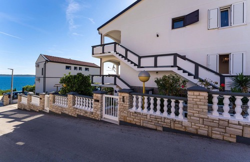 Rtina Apartment | Stunning apartment in Rtina