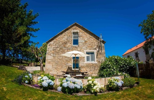 Vilarmaior House | Stunning Barn Conversion located in the heart of the Galician countryside