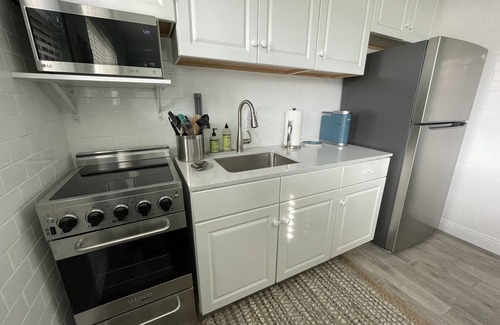 St. Pete Beach Condo | Stunning Beach Condo w/Coastal Flair ~ Beachside/Poolside - 1 BR/Ground Floor!