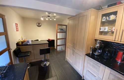 Coychurch House | Stunning Beautiful 4-Bed House in South Wales