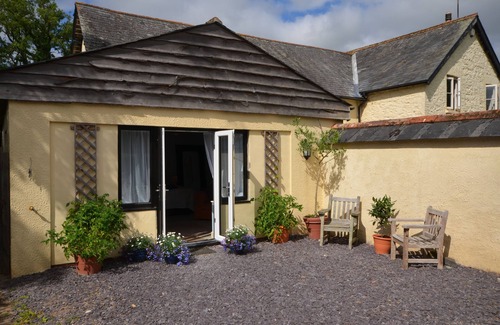 Bridgetown House | Stunning countryside cottage and location, with private garden, Devon