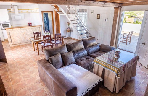 Sanlucar la Mayor House | Stunning private villa with private pool, WIFI, A/C, TV, patio, pets allowed and parking