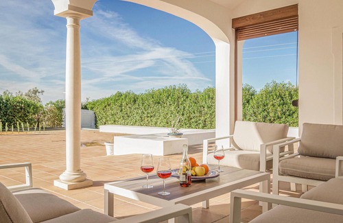 Villanueva de Algaidas House | Stunning home in Villanueva de Algaidas