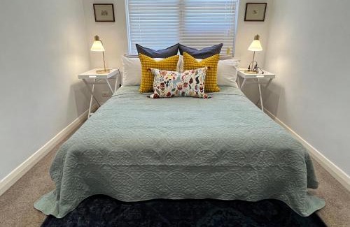 Tusmore Apartment | Stunning Flat Burnside Location