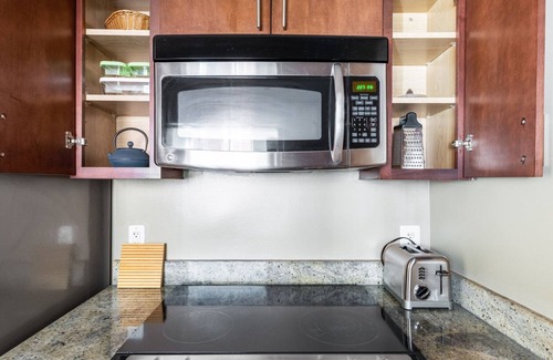 Foggy Bottom Apartment | Stunning Foggy Bottom 1BR w/Gym, walk to GWU, Metro, by Blueground