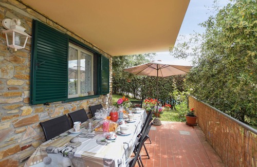 Corsanico House | Stunning home in Botrici-Massarosa (LU)