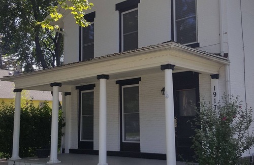 West Irondequoit House | Stunning historical 1830’s farm home fully remodeled