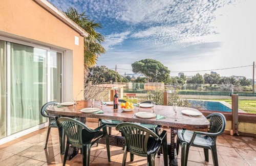 Calonge House | Stunning home in Sant Antoni Calonge w/ WiFi and 5 Bedrooms
