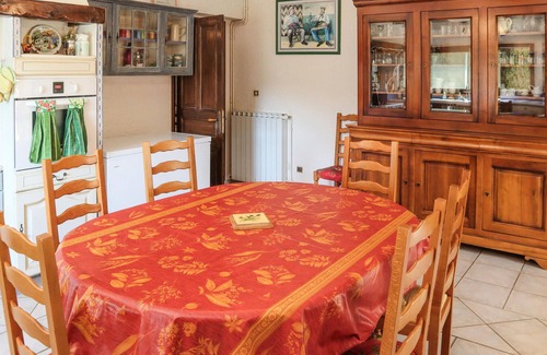 Rochefort-du-Gard House | Stunning home in Rochefort-du-Gard