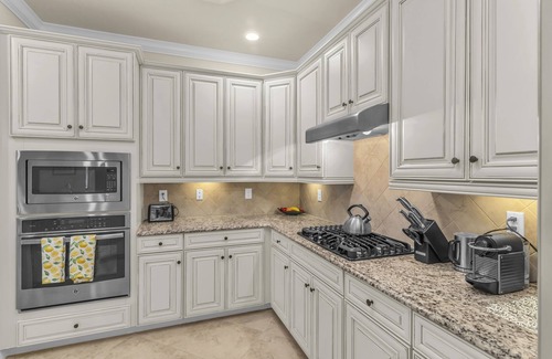 Naples House | Stunning Home in Award Winning Fiddler's Creek