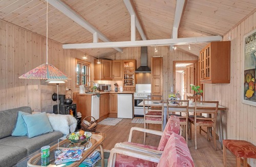 Faarevejle House | Stunning home in Fårevejle with WiFi