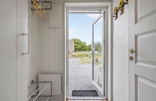 Hvide Sande House | Stunning home in Hvide Sande with sauna
