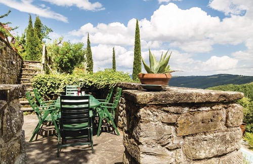 Bivio Lugnano House | Stunning home in Morra