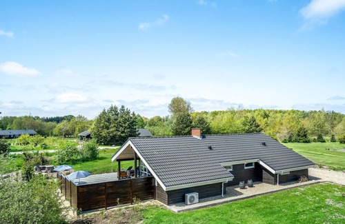 Jegum House | Stunning home in Oksbøl with kitchen