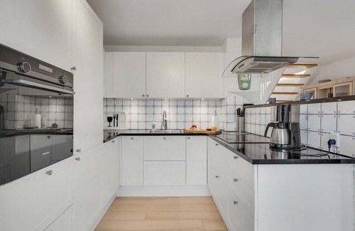 Rudkobing House | Stunning home in Rudkøbing with kitchen