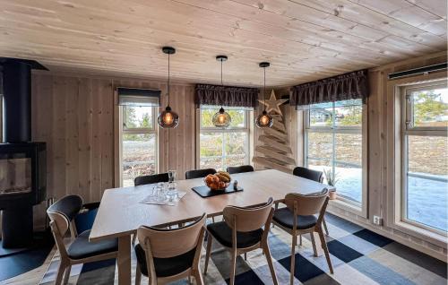 Sjusjoen House | Stunning Home In Sjusjøen With Sauna