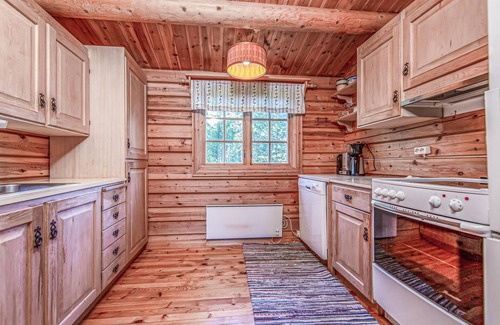 Møre og Romsdal House | Stunning home in Stranda