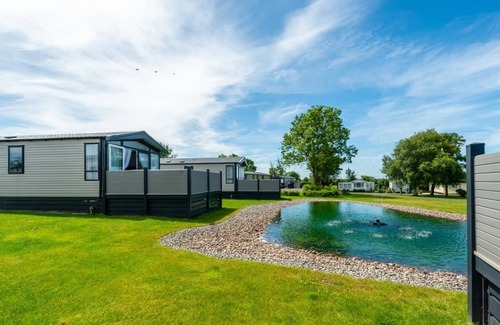 Blackford Ski Chalet | Stunning Lodge with one double with ensuite shower and two twin.