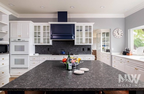 Clarksville House | Stunning Luxury Waterfront Home—Private Beach, Fire Pit, Dock, Boat Slip, 8 Adults & 8 Kids!