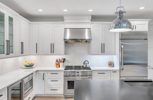 East Hampton House | Stunning meets cozy in this gorgeous newly built vacation home