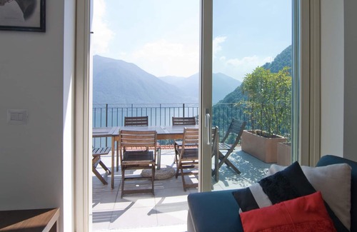 Dizzasco Villa | Stunning modern 4 bedroom Villa w/private pool - stunning views, very tranquil
