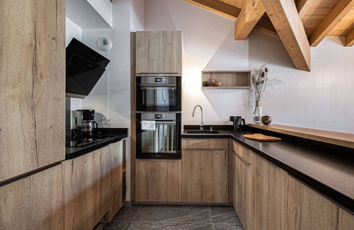 Courchevel Apartment | Stunning new duplex in Courchevel, 4 bedrooms, garage, balcony