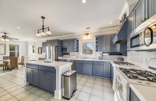 Tybee Island House | Stunning oceanfront home located on Tybee's north beach with 6 bdrms, private pool, and more!