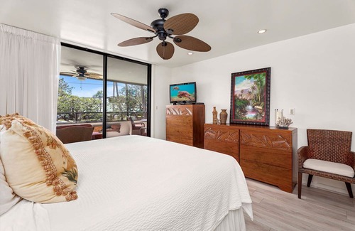 Kailua-Kona Villa | Stunning open views of the deep blue ocean, AC, 2B2B, 1 Min Beach, Snorkel